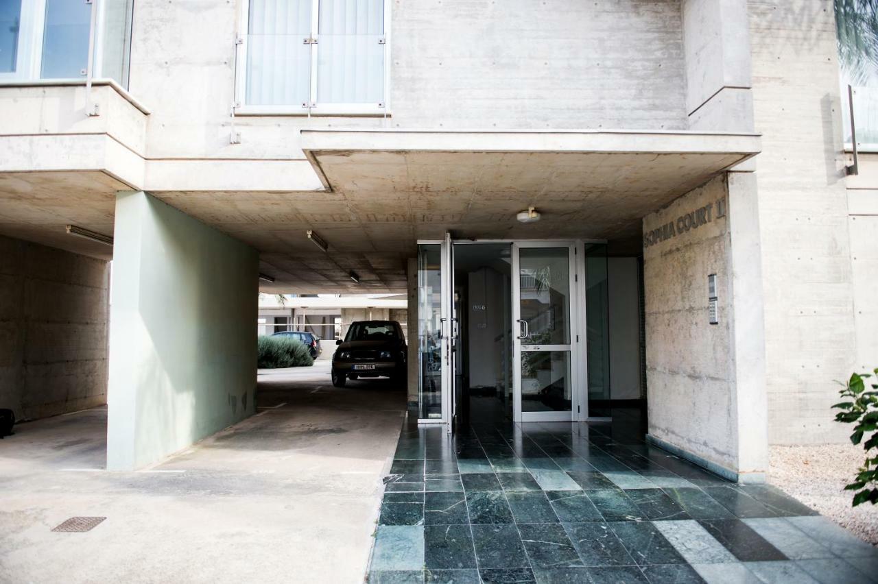 Sophia Court Apartment 拉纳卡 外观 照片